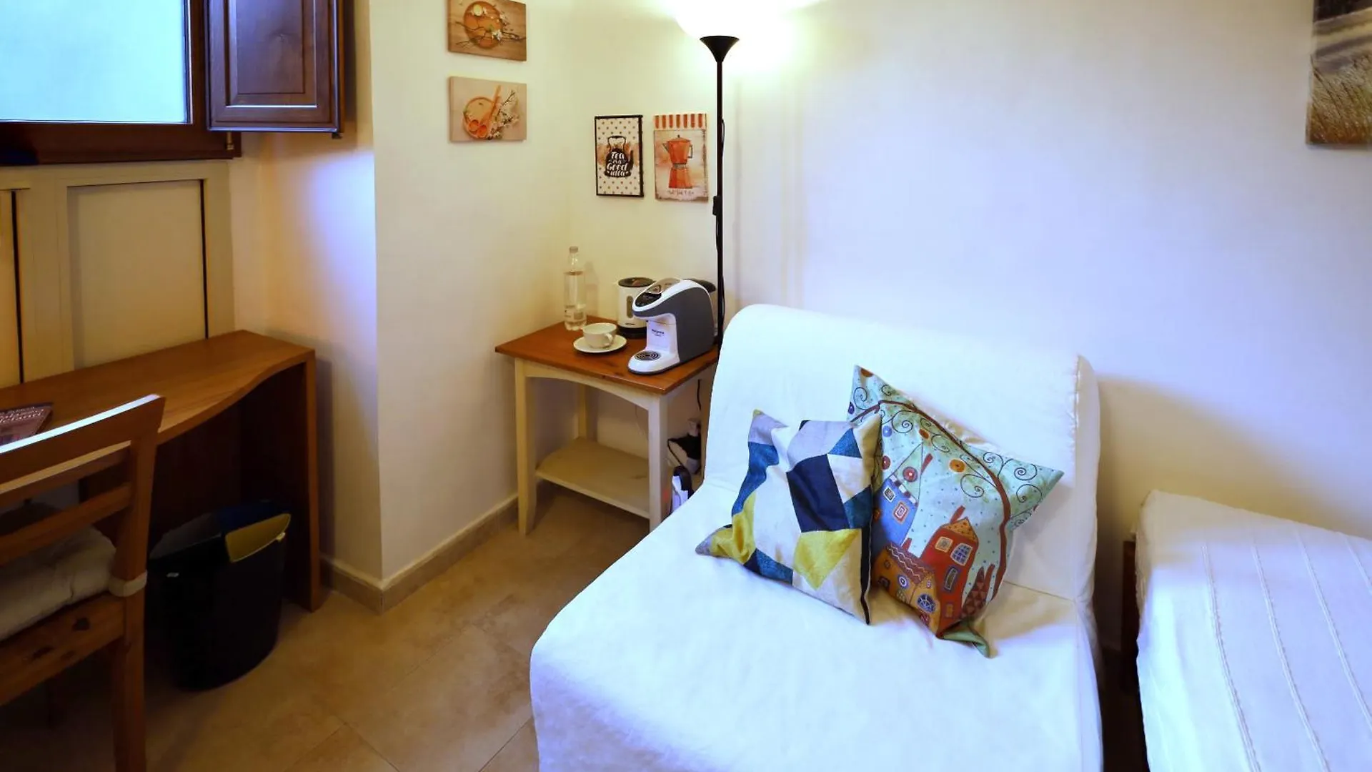 Cataneasy Rooms Italy