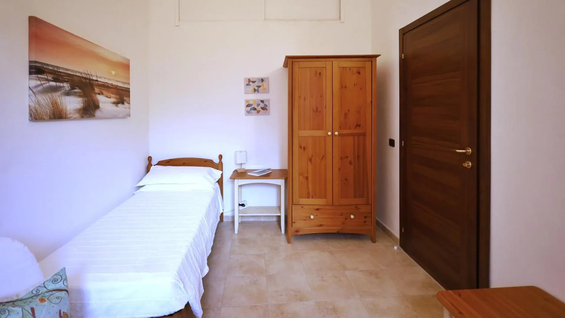 Cataneasy Rooms 0*, Catania Italy